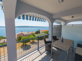 Apartment Goran