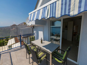 Apartment Goran