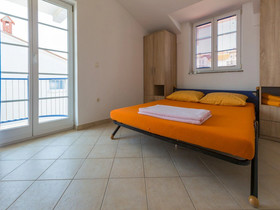 Apartment Goran