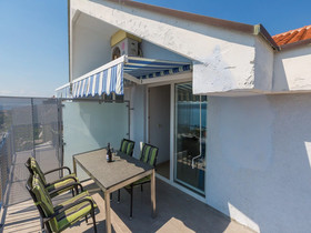 Apartment Goran