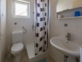 Apartment Goran
