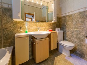 Apartment Goran