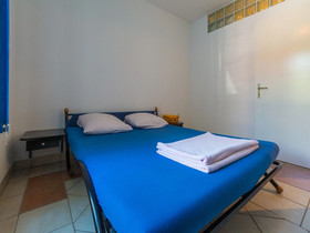 Apartment Goran
