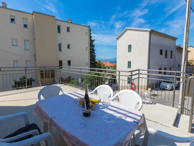 Apartment Iva Man