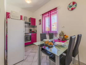 Apartment Lena