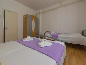 Apartment Roni