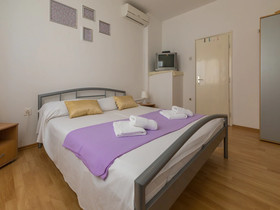 Apartment Roni
