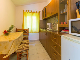 Apartments Adrasteja