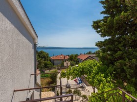 Apartments Adrasteja