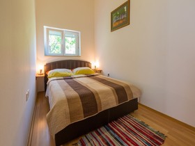 Apartments Adrasteja