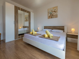 Apartments Alenka