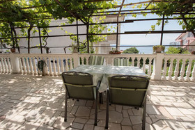 Apartments and Room Ružica