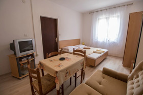Apartments and Room Ružica