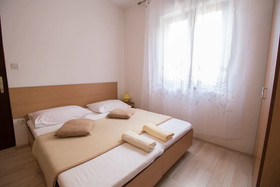 Apartments and Room Ružica