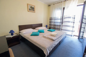 Apartments and Room Ružica
