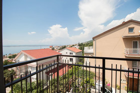 Apartments and Room Ružica