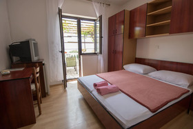 Apartments and Room Ružica