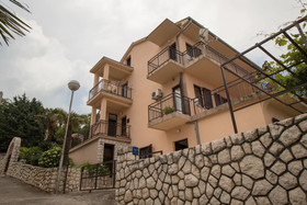 Apartments and Room Ružica