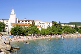 Apartments And Rooms Jaka