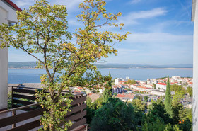 Apartments And Rooms Jaka