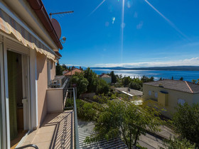 Apartments and Rooms Nensi