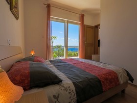 Apartments and Rooms Nensi