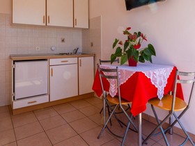 Apartments Ani