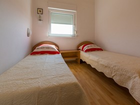 Apartments Ani