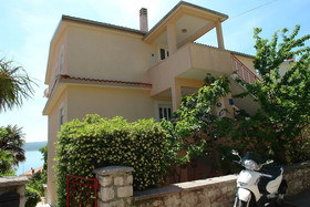 Apartments Ani
