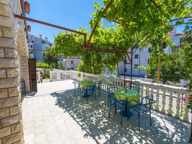 Apartments Ankica