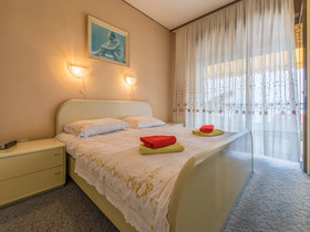 Apartments Antony