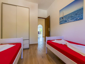 Apartments Antuno
