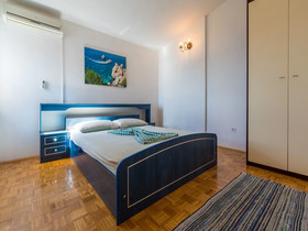 Apartments Antuno