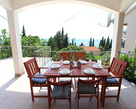 Apartments Bartulin