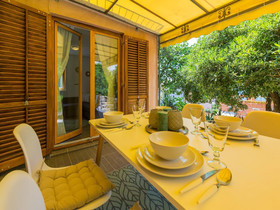 Apartments Bartulin
