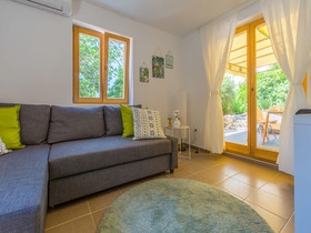 Apartments Bartulin