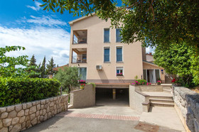 Apartments Dolly