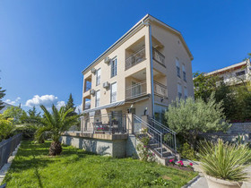 Apartments Dolly