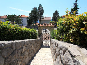 Apartments Elena