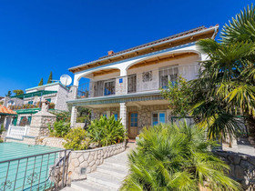 Apartments Elena