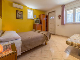 Apartments Elena