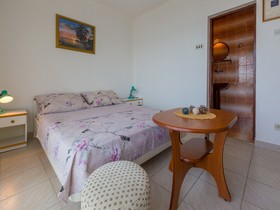 Apartments Eva