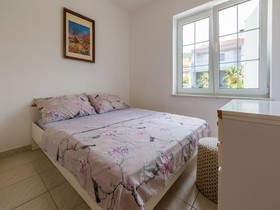 Apartments Eva