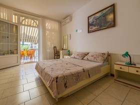 Apartments Eva