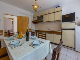Apartments Eva
