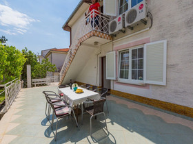 Apartments Eva