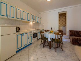 Apartments Eva
