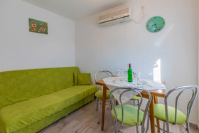 Apartments Frutis