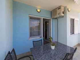Apartments Frutis