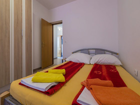 Apartments Frutis